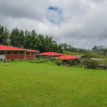 Finca La Toscana Hotel Pereira Kültér fotó